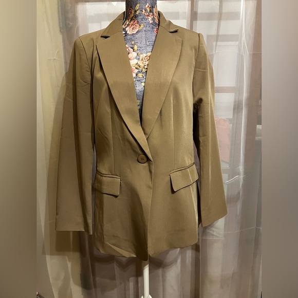 Beige Brown Tan Blazer with Pockets - Picture 4 of 6